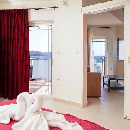 Cozy Corner Vs Beachfront Stalós Kamer foto
